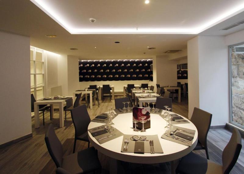 Pamplona BG Hotel