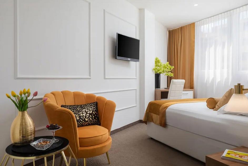 Hotel Corner