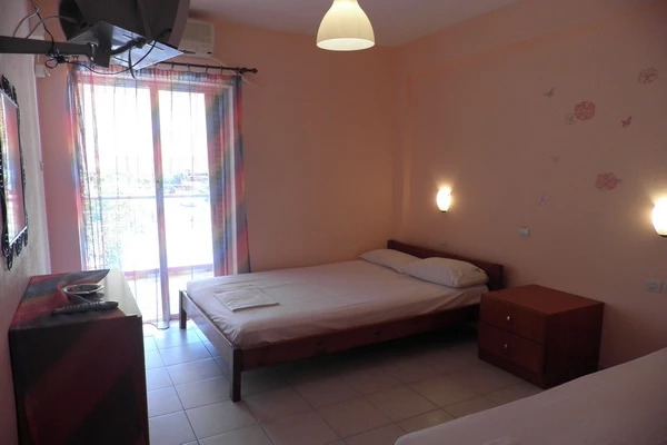 Vila Kipos 2