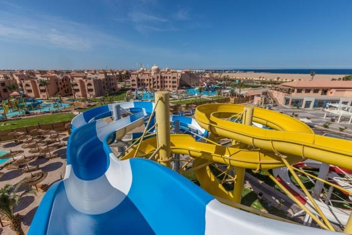 Pick Albatros Aqua Park