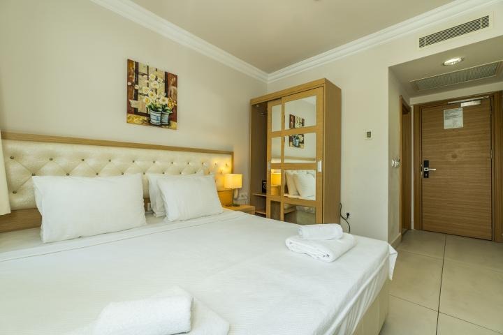 Dragut Point North