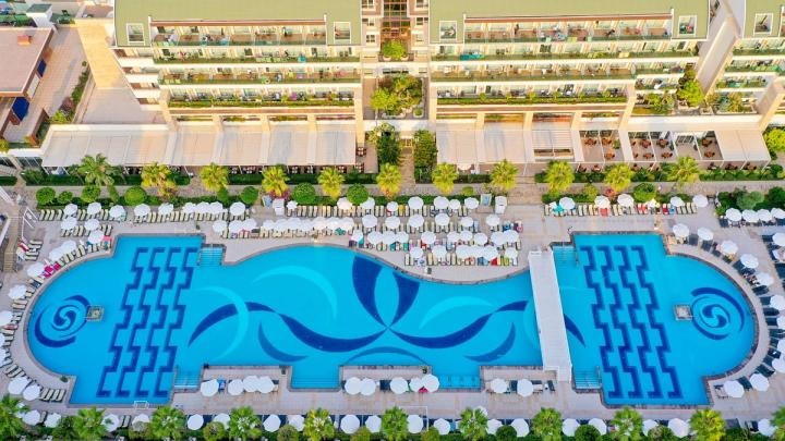 Crystal Waterworld Resort & Spa