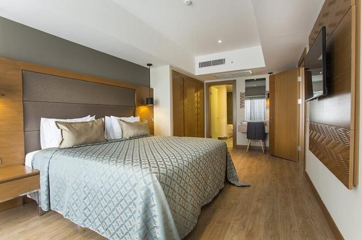 Hotel Seven Seas Sealight Elite