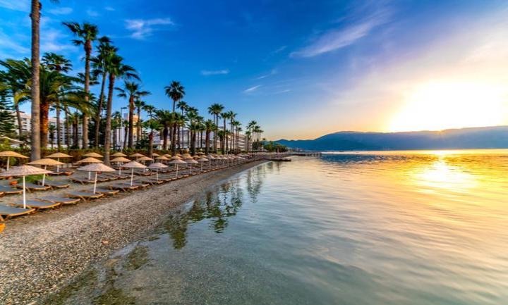 Ideal Prime Beach