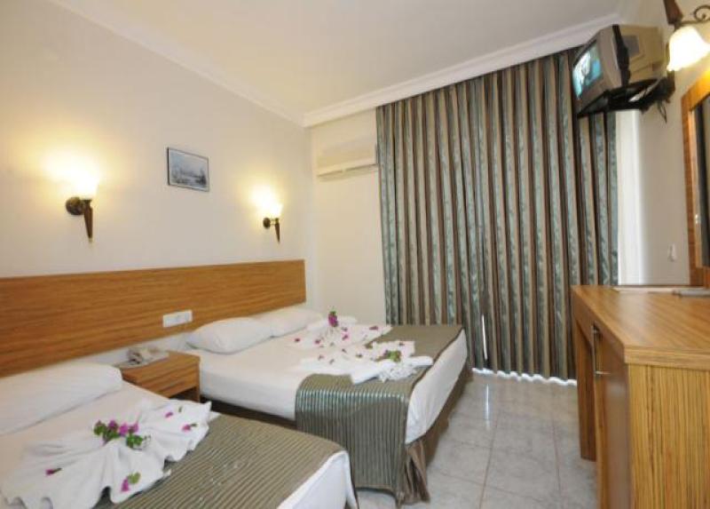 Mert Seaside Hotel