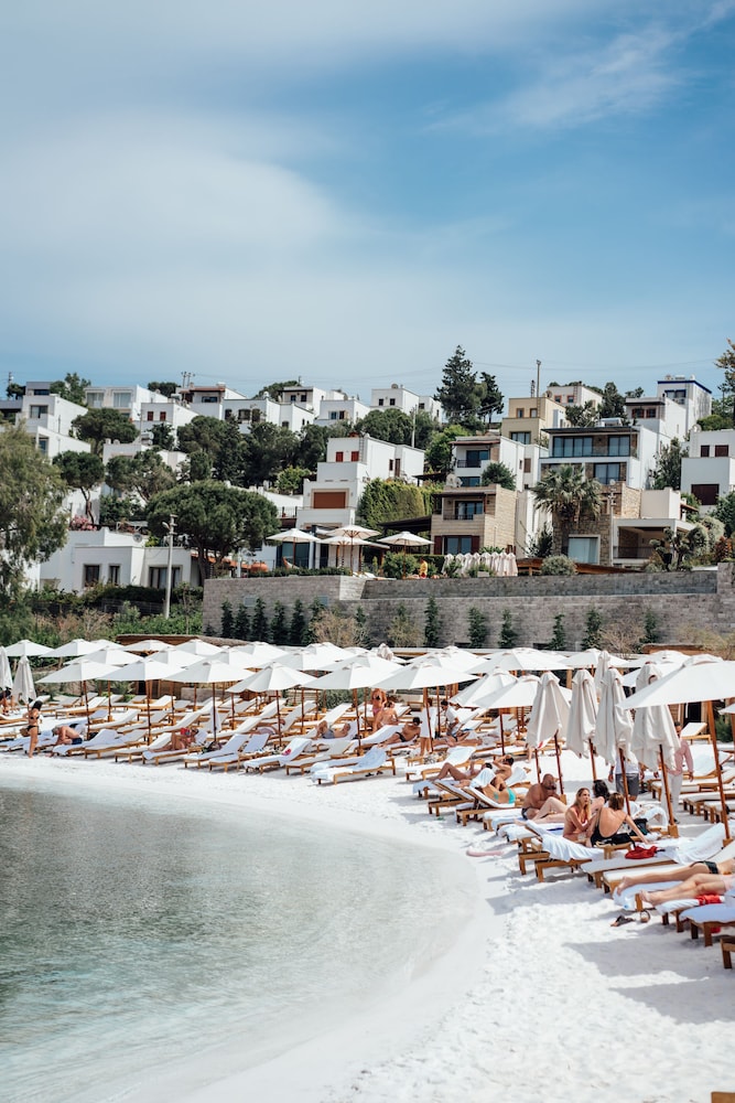 The Bodrum EDITION