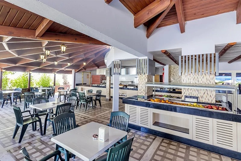 Holiday Park Resort Hotel