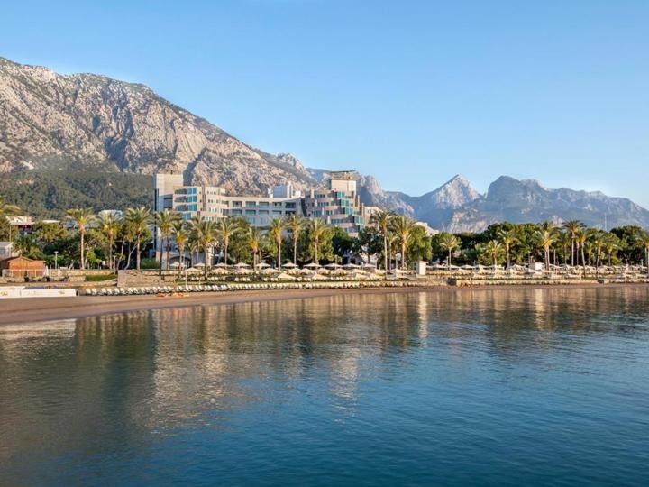 Rixos Sungate