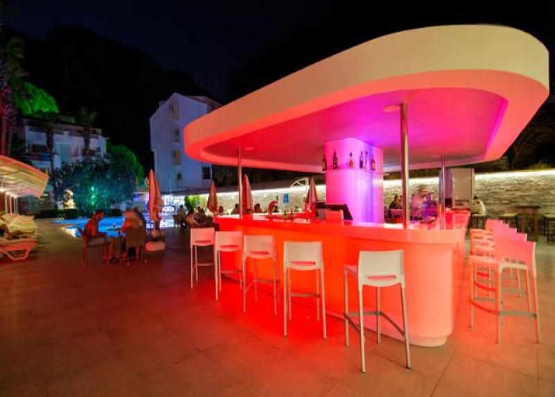 Mirage World Hotel