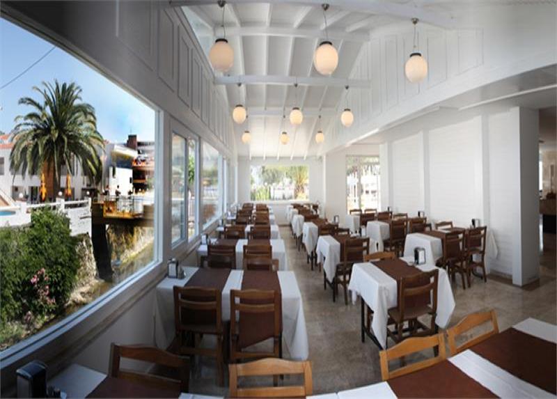 Club Munamar Beach Resort Hotel
