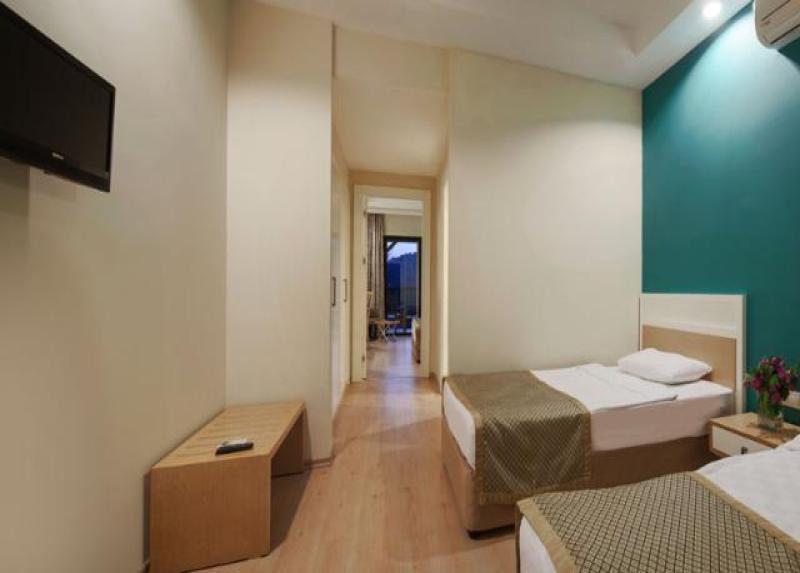 Green Bay Resort & Spa Hotel