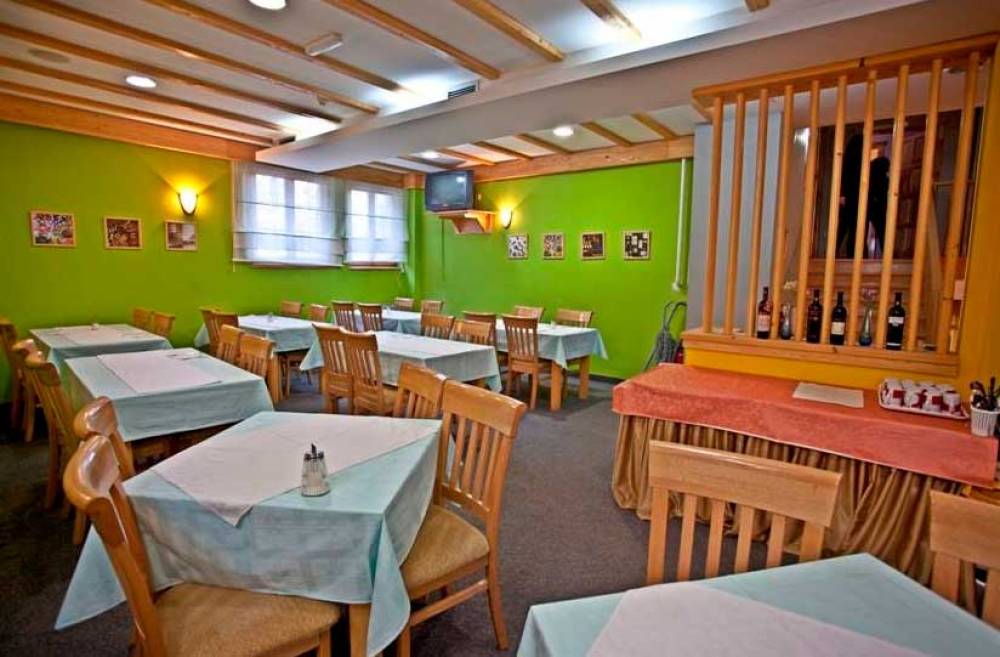 Hotel Snješko