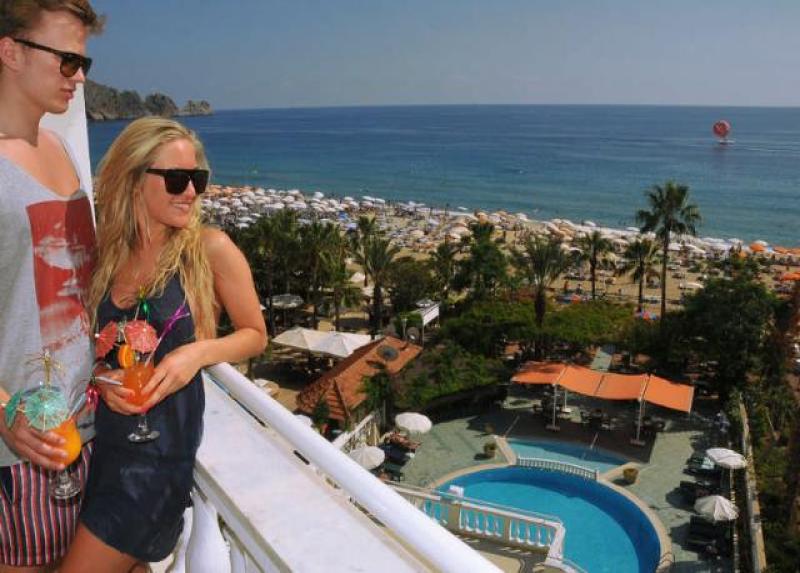 Azak Hotel
