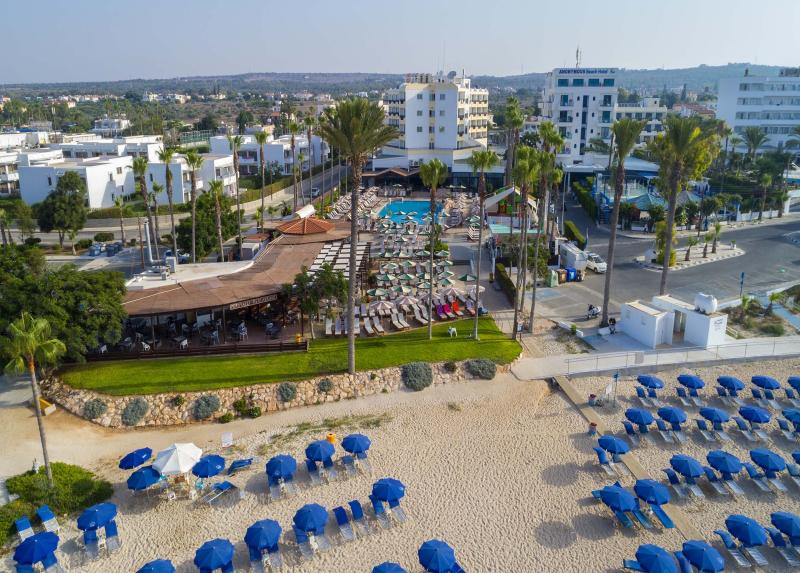 Pavlonapa Beach Hotel