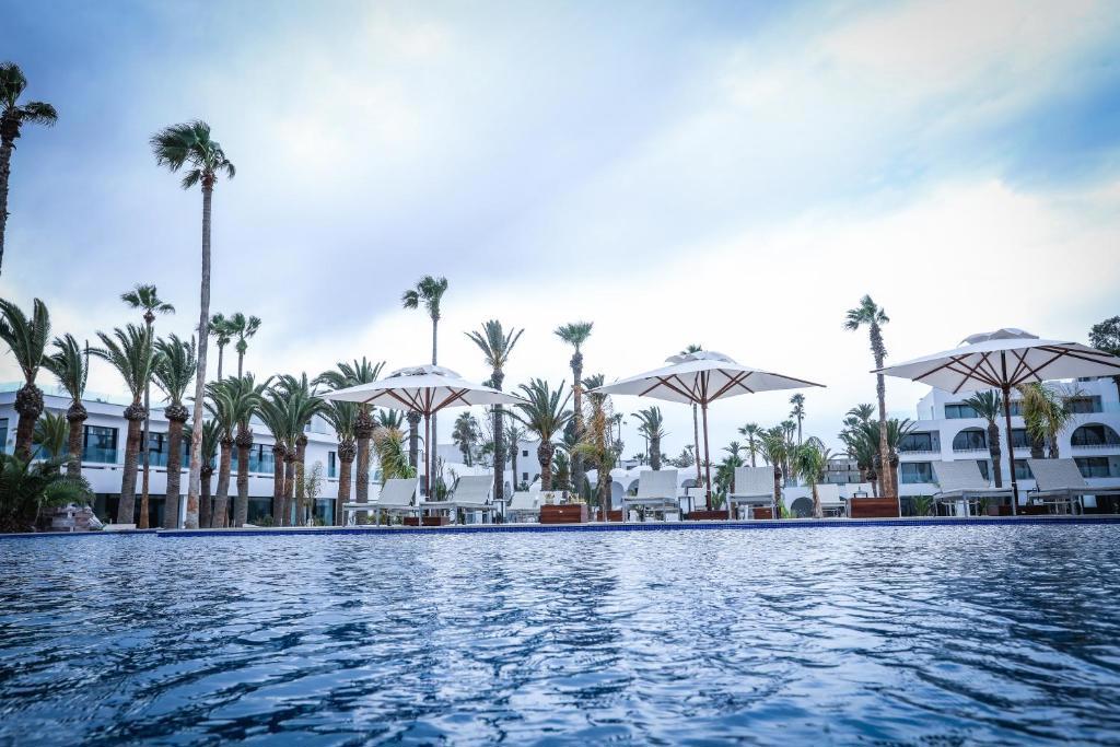 Les Orangers Garden Villas & Bungalows