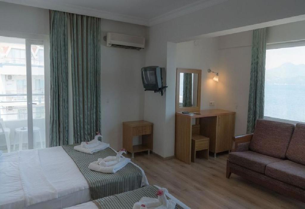 Mert SeaSide Adult Only 16+