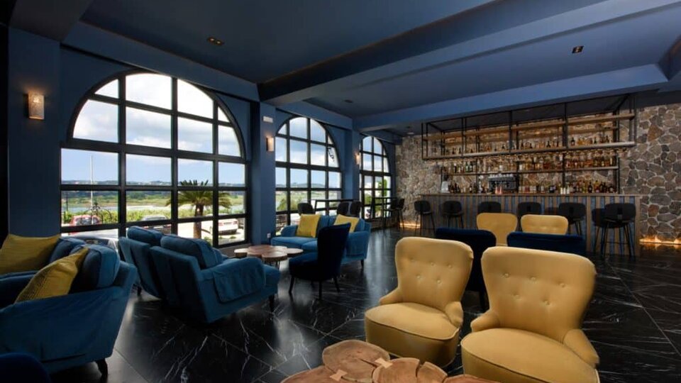 Royal Grand