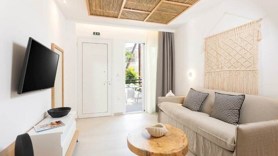 Anastasia Apartments