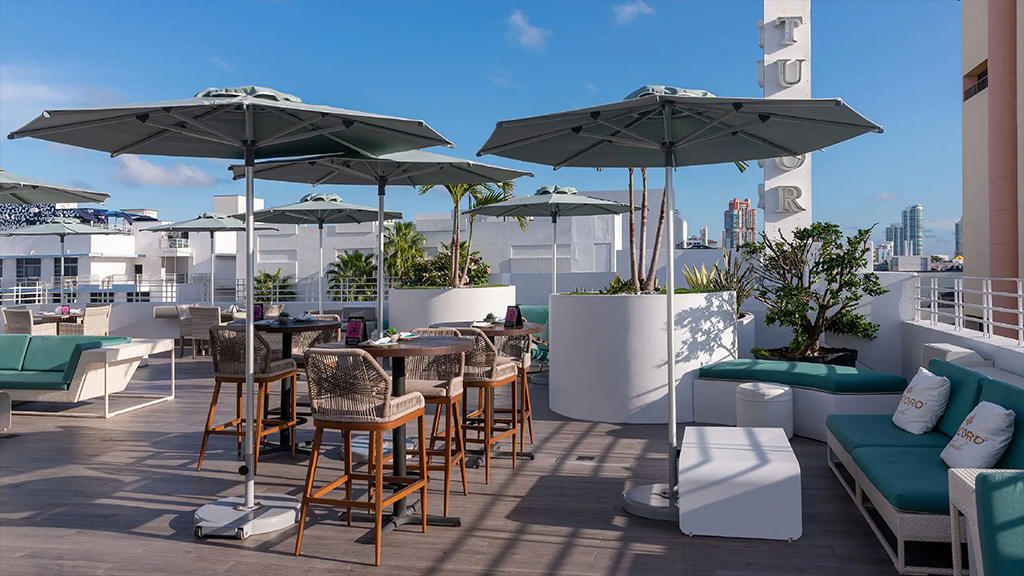 Dream South Beach by Hilton