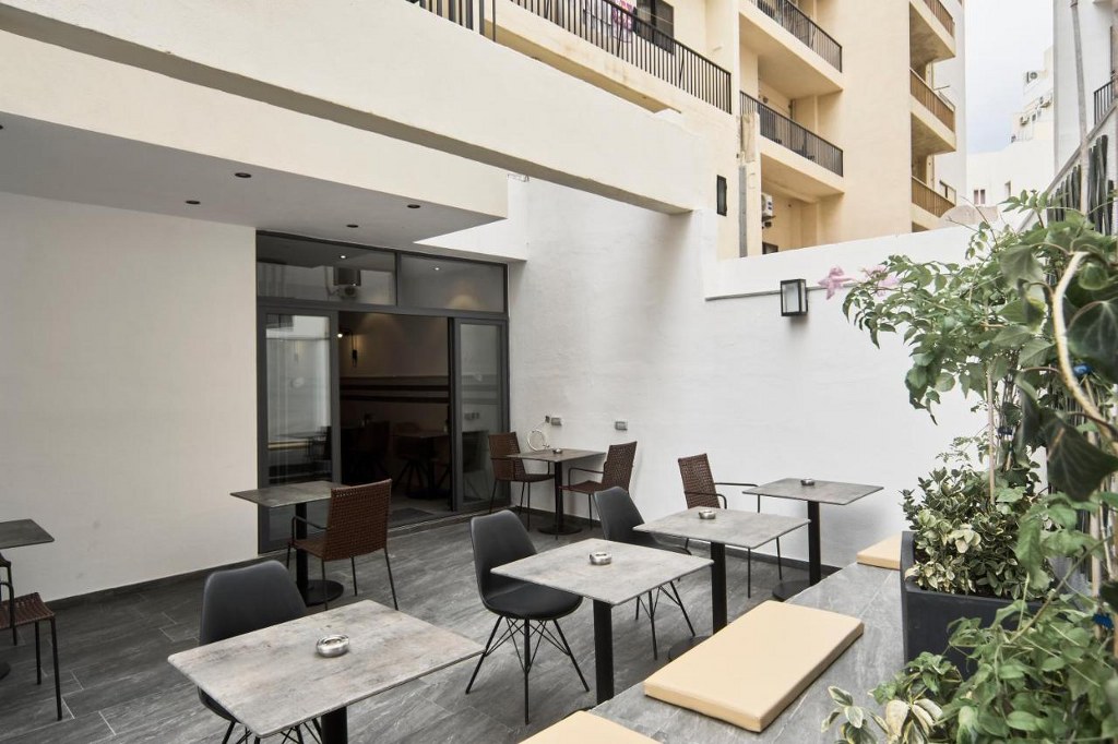 Mr.Tood Hotel