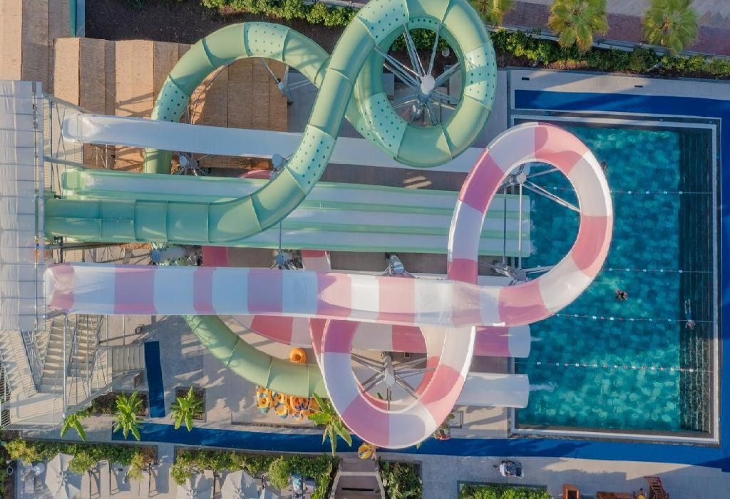 Liu Resorts