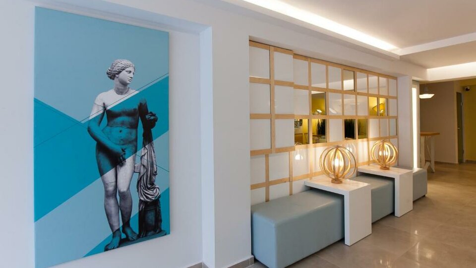 Frini Hotel