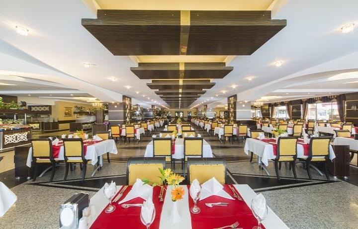 Beach Club Doganay Hotel