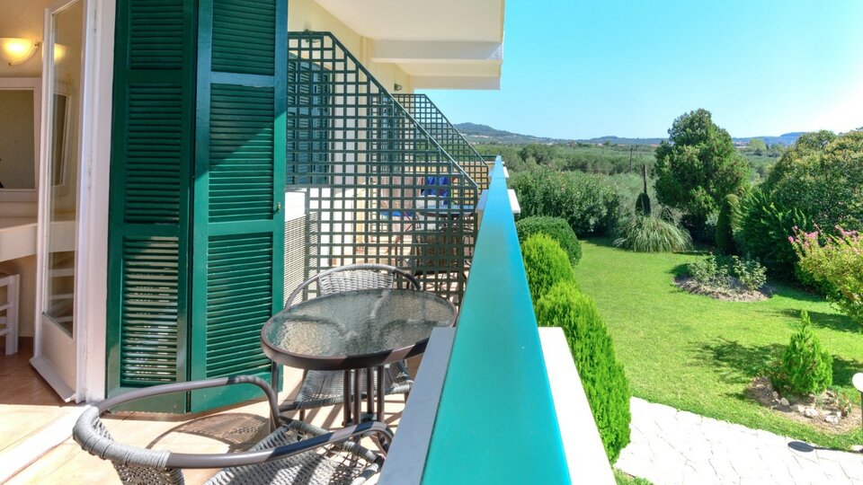 Julia Hotel