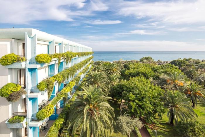 UNAHOTELS Naxos Beach