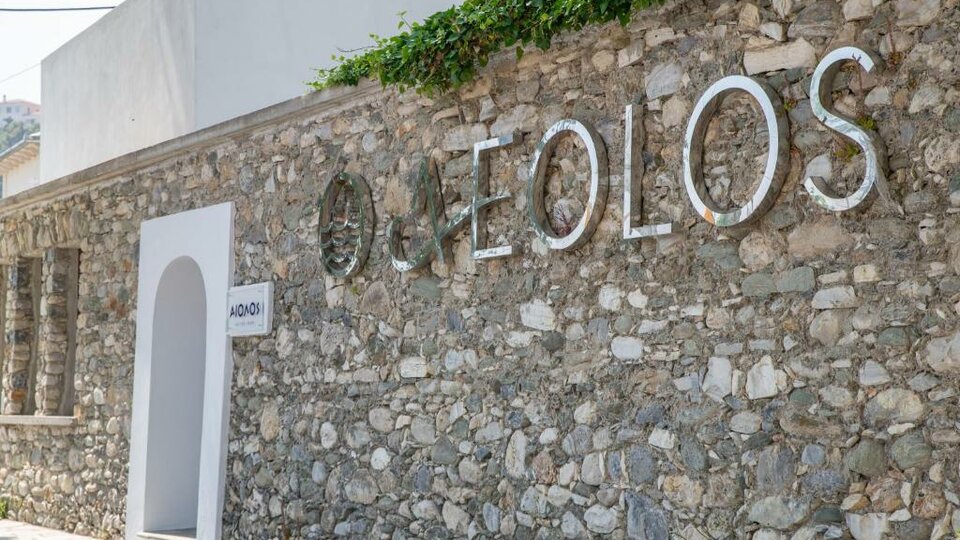 Aeolos Hotel & Villas 