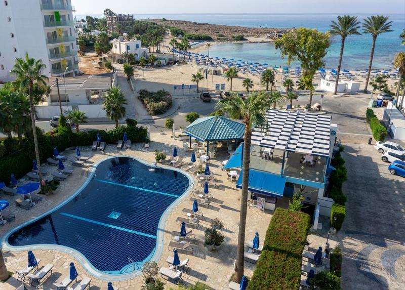 Anonymous Beach Adult 16+ Hotel