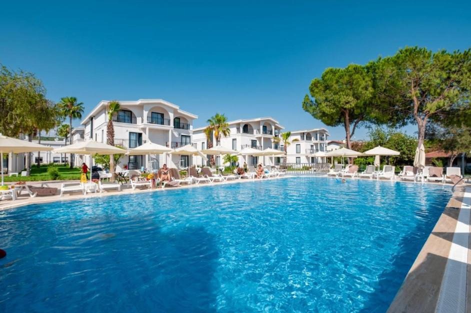 La Benata Hotel