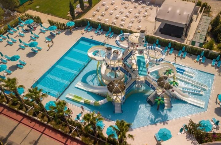 Hotel Baia Lara
