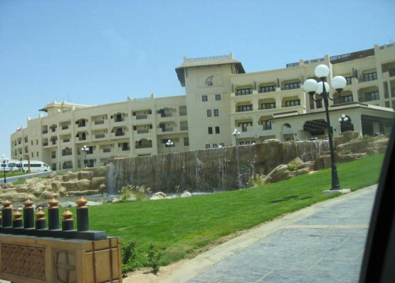 Steigenberger Al Dau Beach Hotel