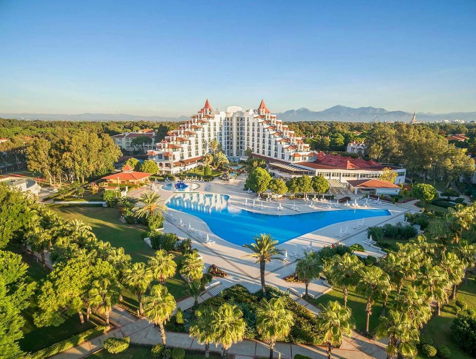 Green Max Hotel