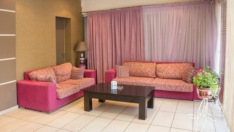 Hotel Paralia Inn