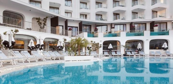 Hotel Lalila Blue Suites