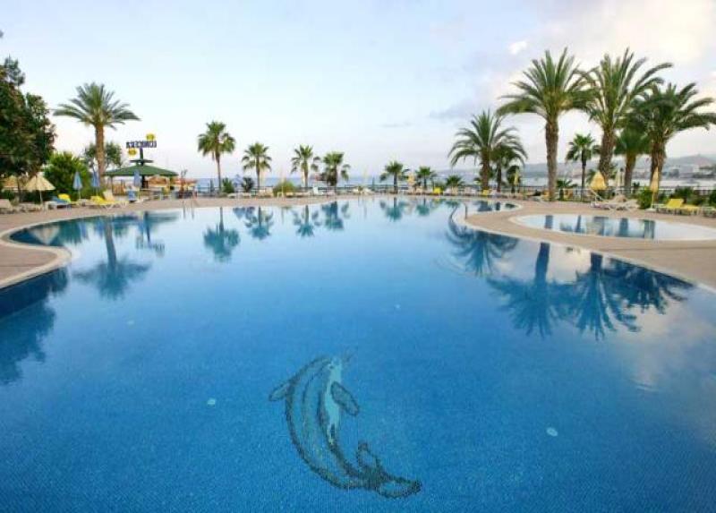 Lonicera World Hotel