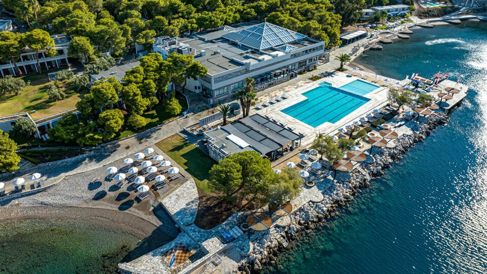 Hotel Wyndham and Ramada Loutraki Poseidon Resort