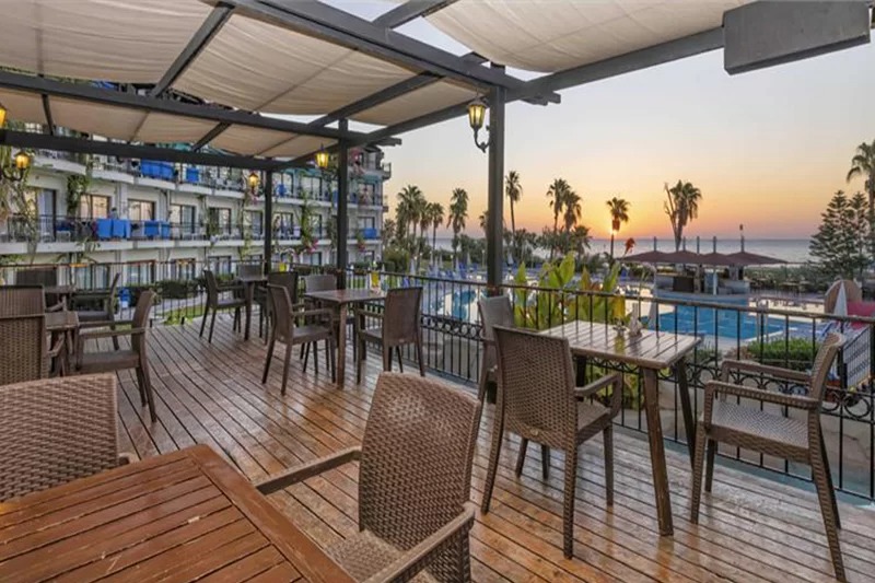 Armas Labada Hotel