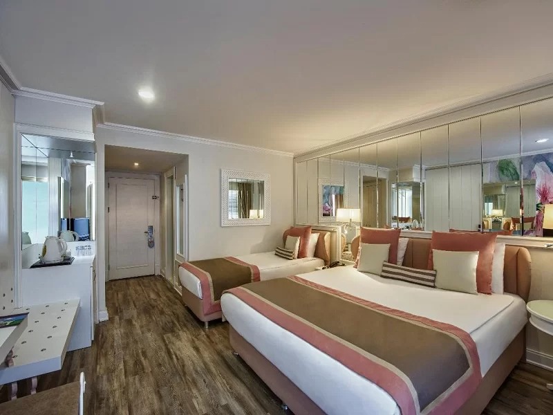 Delphin Diva Hotel